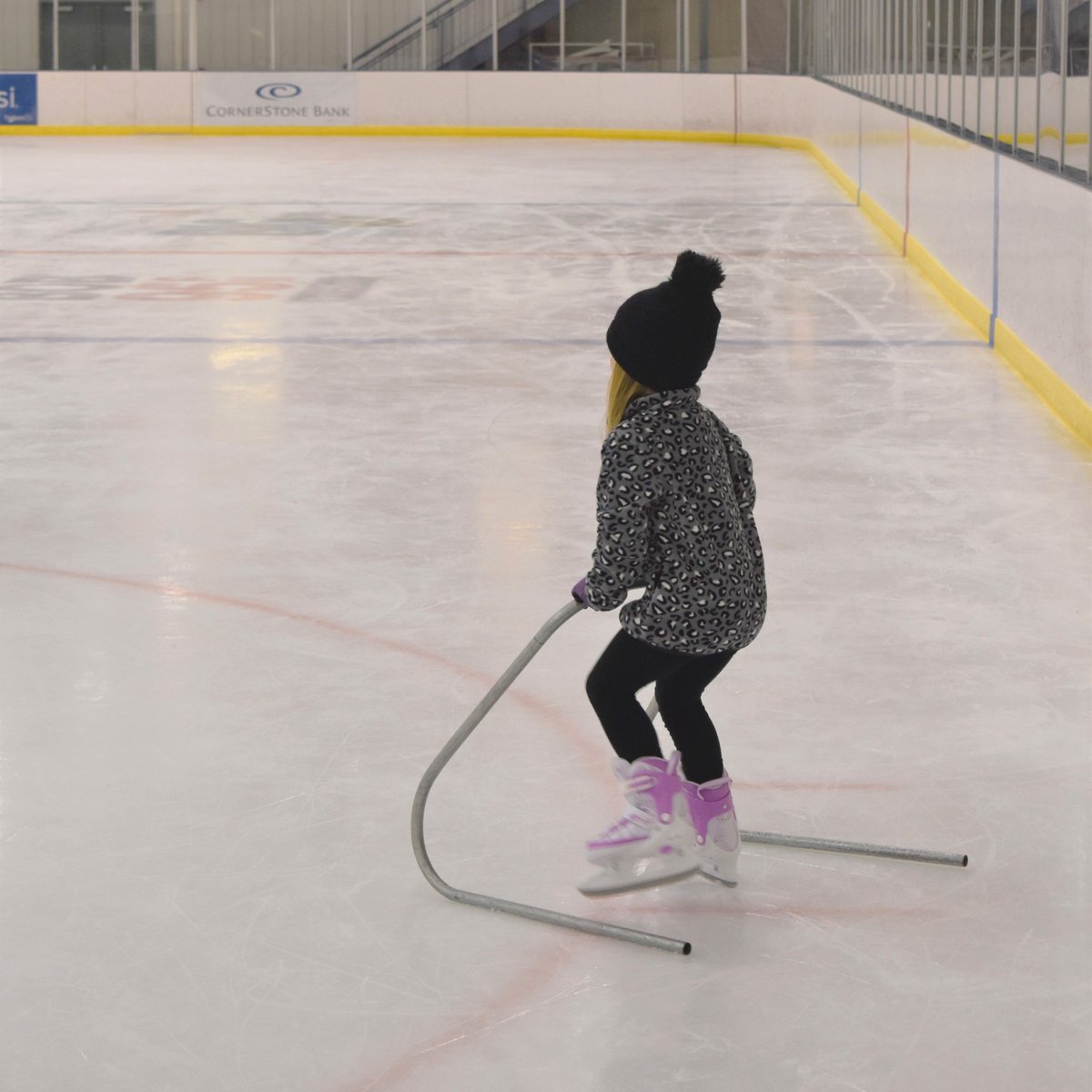 Lace up your skates and get ready for the 1st Open Skate of the season at Cornerstone Bank Arena! Slide into Armstrong Rink on Sunday, October 8 from 4:30 - 7:30 pm for a blade-tastic time on the ice with your crew! Check out more at fargoparks.com/open-skate
#FargoParks