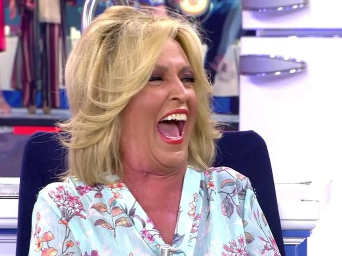 thegypsygirl27's tweet image. Las caras de reventados cuando han visto que no son aplaudidos JAJAJAJAJAJAJAJAJAJA me lo estoy gozando  😂 

SOL VUELA ALTO!! 🕊️ 

#GHVIPGala4 #GHVIP5O