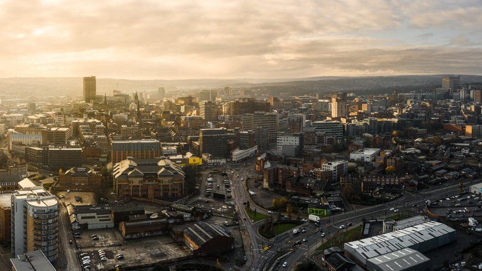 Did you know #sheffield has the second fastest economical growth currently in the UK?

If you’re looking for #sheffieldjobs take a look at what’s available over on our website - 2fawcett.com/jobs/