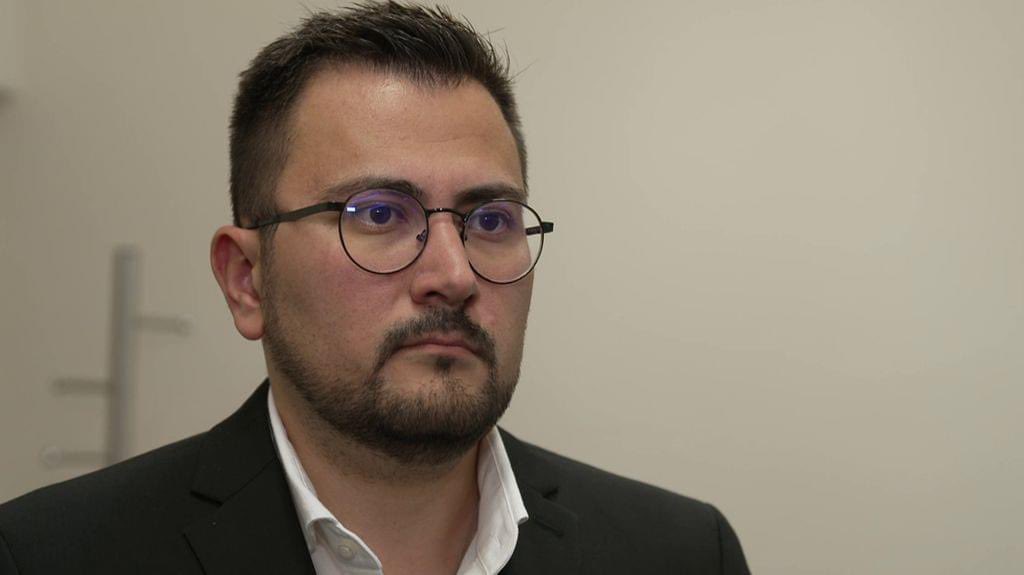 Gurgen Petrossian (@petrossiangur) on Twitter photo In meinem Interview mit <a href="/BR_Presse/">BR - Bayerischer Rundfunk</a> betone ich die dringende Notwendigkeit der #Zusammenarbeit der Staaten mit dem <a href="/IntlCrimCourt/">Int'l Criminal Court</a> ➡ lnkd.in/eUD6x3F2
Diese Kooperation ist von besonderer Bedeutung, um die #Deportation der Armenier aus #Berg_Karabach strafrechtlich zu ahnden In meinem Interview mit <a href="/BR_Presse/">BR - Bayerischer Rundfunk</a> betone ich die dringende Notwendigkeit der #Zusammenarbeit der Staaten mit dem <a href="/IntlCrimCourt/">Int'l Criminal Court</a> ➡ lnkd.in/eUD6x3F2
Diese Kooperation ist von besonderer Bedeutung, um die #Deportation der Armenier aus #Berg_Karabach strafrechtlich zu ahnden