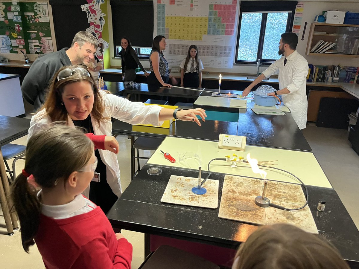 Mrs D Parfitt tweet media