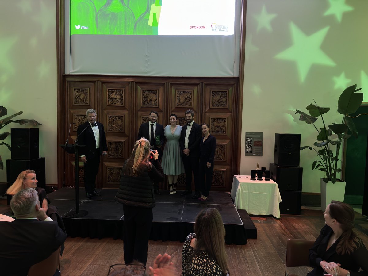 Tonight’s 5th Footprint &amp; <a href="/CandCGroupplc/">C&CGroupplc</a> Drinks #Sustainability Award is the Stakeholder Engagement Award sponsored by <a href="/NestleProUK/">Nestlé Professional</a> This year’s winner is <a href="/AsahiUKLtd/">Asahi UK</a> with <a href="/MeantimeBrewing/">Meantime Brewing Company</a>’s NOW IPA 🍻🥇🌾 #FDSA