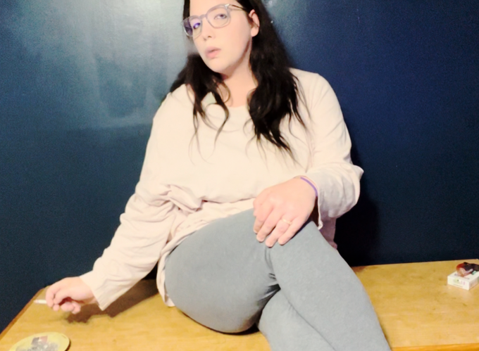 between my pack and ashtray #smoking #smokingfetish #chubby https://t.co/XY8gfTZFV2<a href="/tag/smoking"class="tags">#smoking</a><a href="/tag/smokingfetish"class="tags">#smokingfetish</a><a href="/tag/chubby"class="tags"><span>#chubby</span></a>