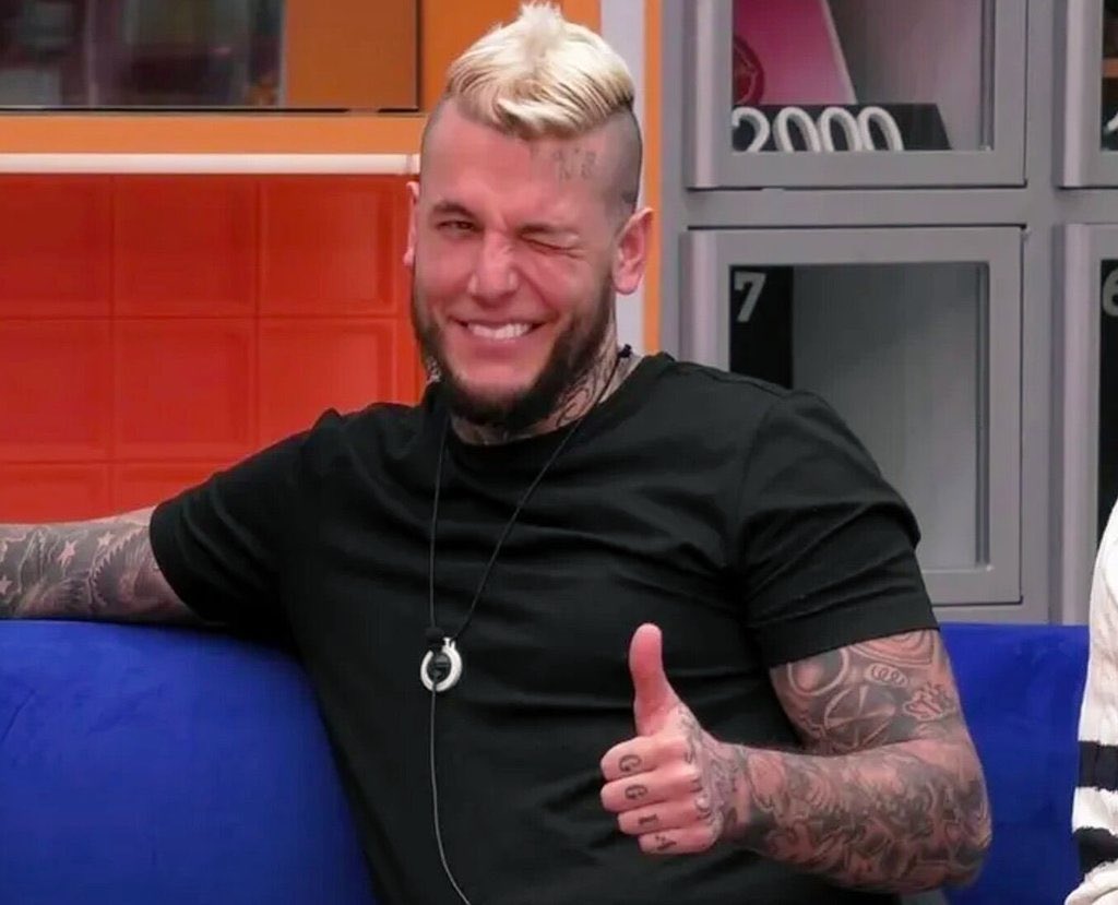 _saragp3's tweet image. ALEX SALVADOOOOOOOOOO

VAMOOOOOOS ❤️

#GHVIP5O #GHVIPGala4