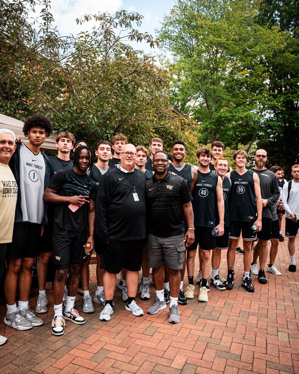 Wake Forest Men's Basketball tweet media