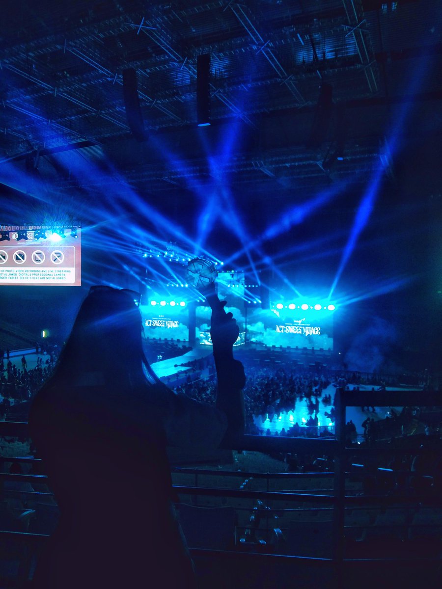 ssuzubin's tweet photo. 8.13.2023 🦋 https://t.co/QlKNoe7nGb