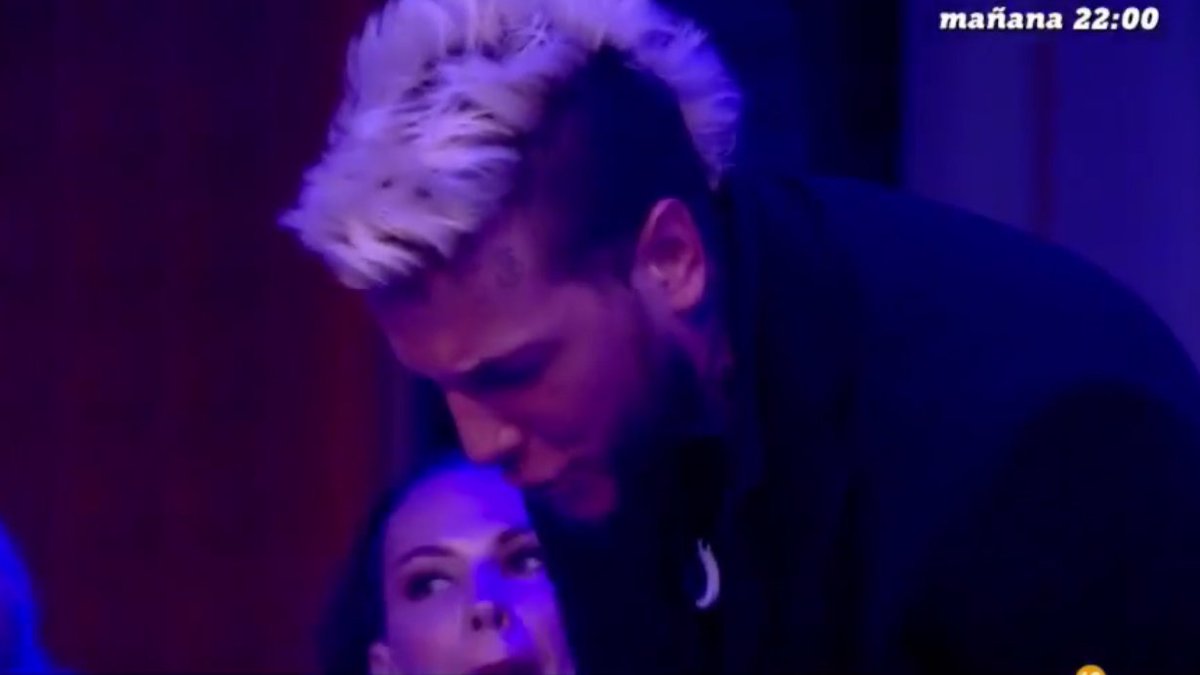 LeaFlowerss's tweet image. Salvado el primero. Merecídisimo. #GHVIPGala3