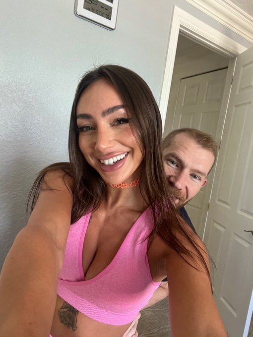 my little brother is such a fkn pervert!!!!!!! @AlexAdamsxxx https://t.co/kct84BMjI6