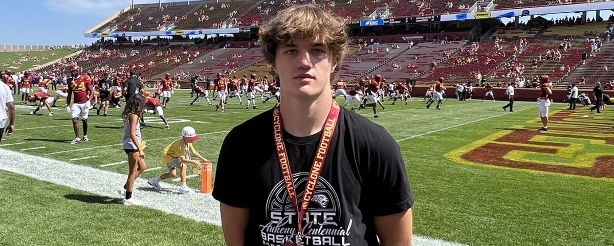 SIX STAR VIP PROSPECT | Connor Welsch 6’2, 185  |  S  |  2024 |  Ankeny Centennial | @WelschConnor ⭐ Offers PWO from Iowa State St. Thomas, Sioux  Falls, Bemidji State, Grand View @NSUWolves_FB 👤PROFILE sixstarfootball.com/player/connor-… 🎥 FILM  hudl.com/profile/134986…