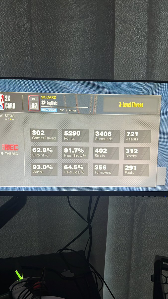 Combos_king's tweet photo. @Beluba @NBA2K Please do not reset 2K Card after each season #NBA2K24 #NBA2K https://t.co/qZRnYPBezR