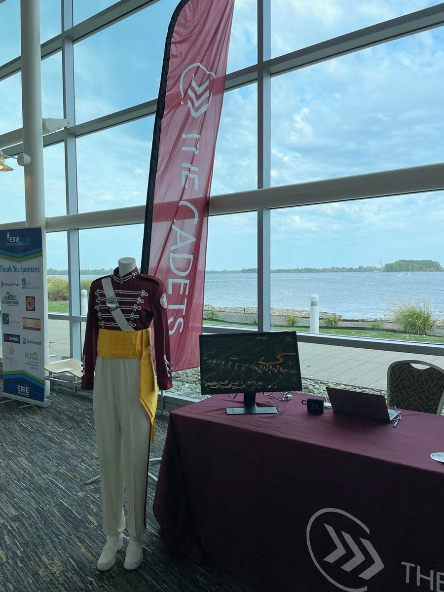 We're representing The Cadets at the Erie Chamber of Commerce Homecoming event today! Special thanks to Trumpet Player Sam Marsteller for coming out from Penn State Behrend to help!
eriehomecoming.com

#thecadets #cadets23