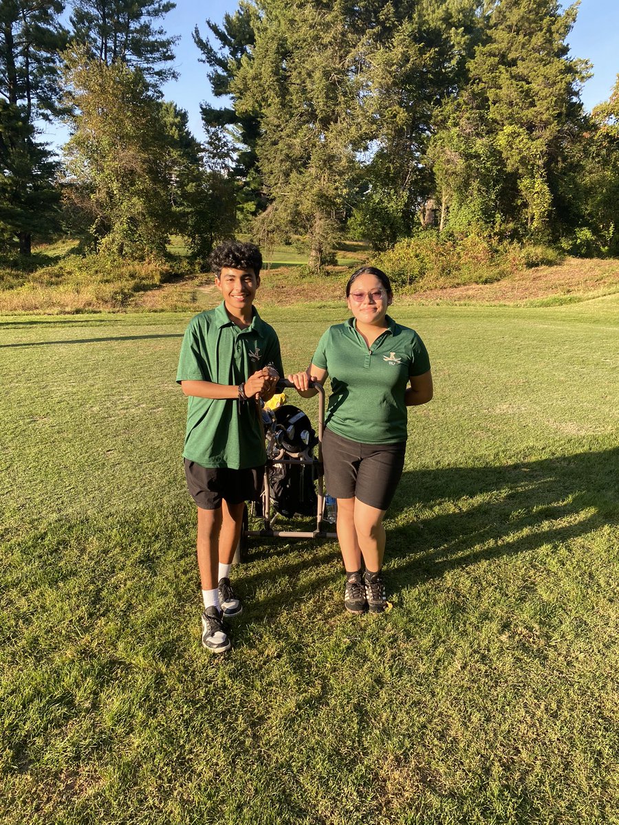 FOREjfkgolf's tweet photo. Our senior Jessica and freshman Daniel on the final tee box of the 2023 season! #GoCavs @athletics_jfk https://t.co/J4voi7W0kN