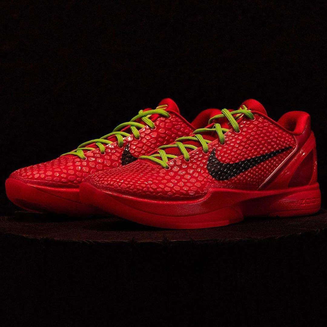 Sneaker News tweet media