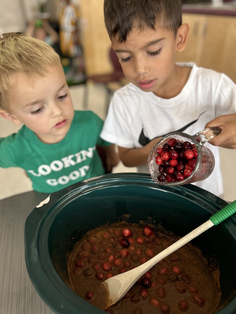 So #thankful for fun experiences in the classroom! Today <a href="/MrsHicksRECE/">Mrs. Hicks - Kindergarten Educator</a> and the Owls made some Cranberry Sauce for a little Thanksgiving treat! Not to mention, they made a special jar for me!! #luckyteacher <a href="/BernadetteOCSB/">St Bernadette OCSB</a>