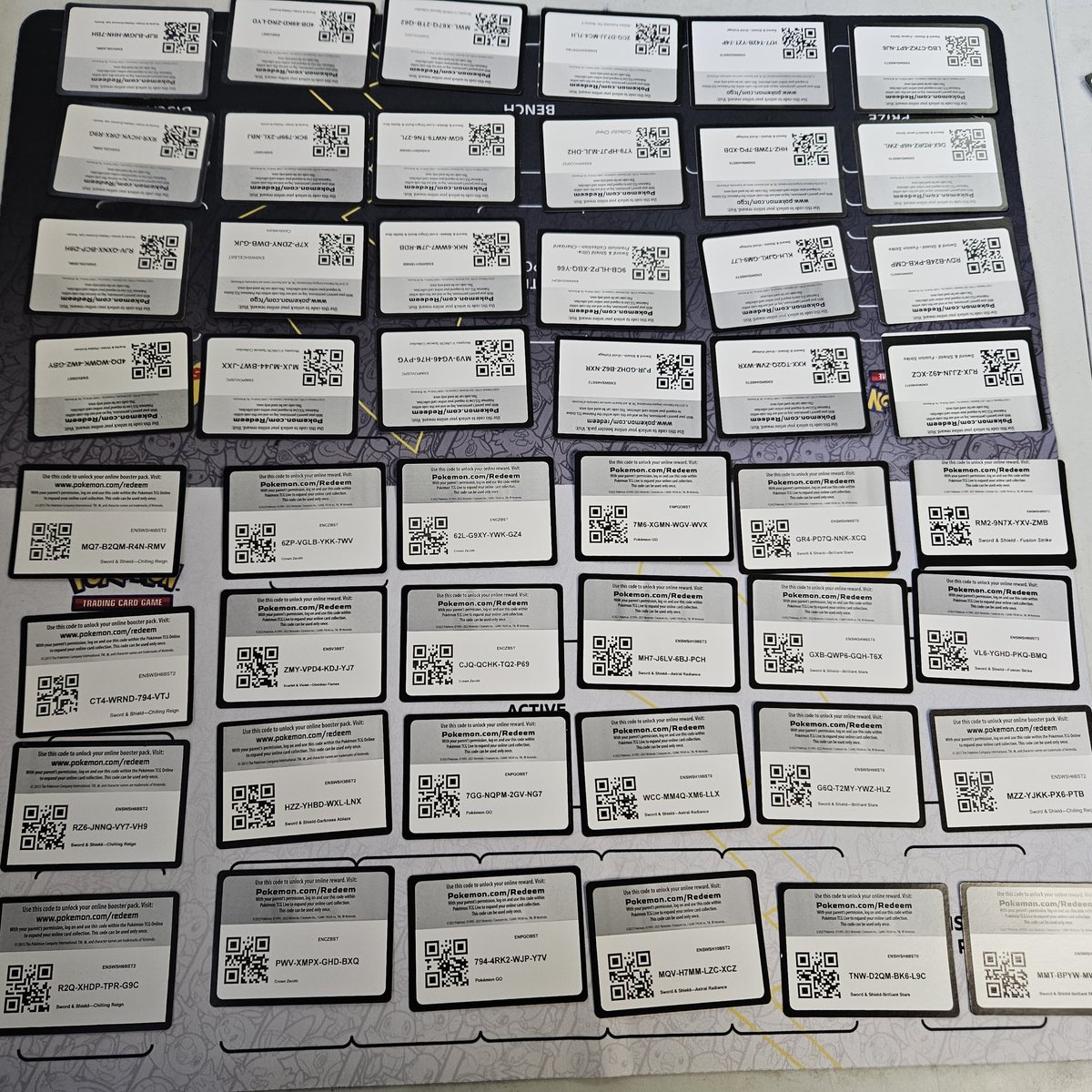 ThreeKingsLoot's tweet image. More Surprises! Free #PokemonTCGOCodes
If players like it, then comment or like and we will share many more #PokemonCodes for #PokemonTCGO
Thank you! Follow us for more TCG, Boardgames, and RPG News!
#Pokemon #PokemonTCG #PokemonTCGOnline #PokemonTradingCards #PokemonOnline #TCG