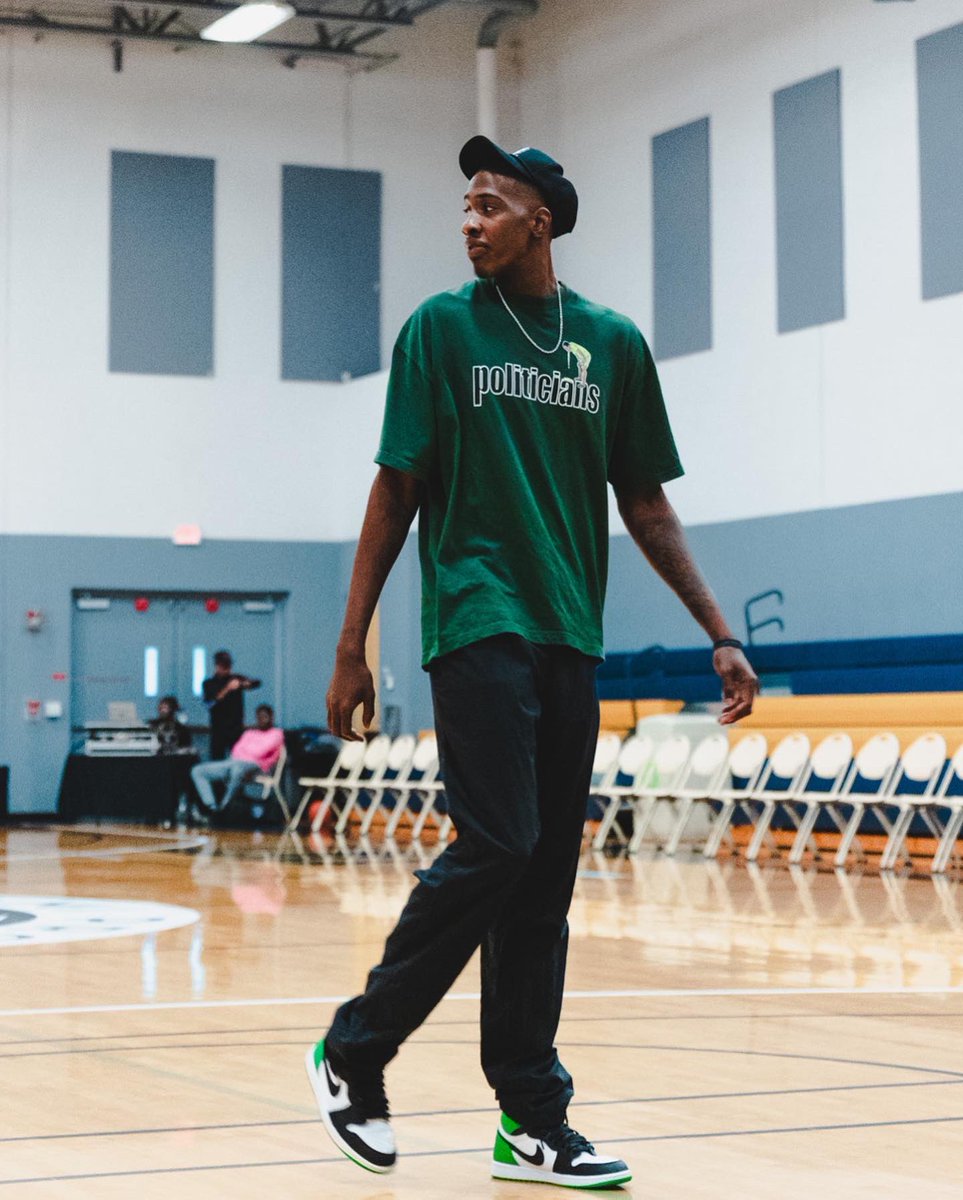 Walk with Motion 🎸🫵😎