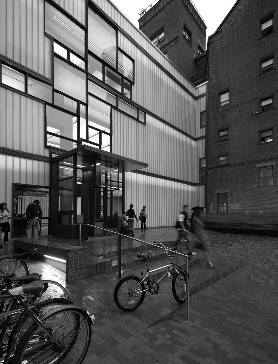 I was delighted to visit again @PrattInstitute School of Architecture in #New #York and the Higgins Hall insertion by #Steven #Hall Architects celebrating 'a didactic #architecture’. #Educate from Latin educat- ‘led out’, from the verb educare ‘lead out’…