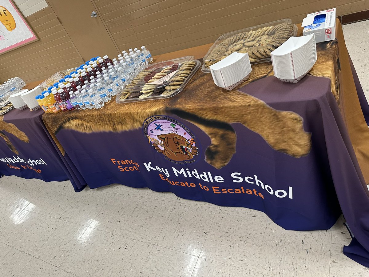 KeyMS_Cougars's tweet photo. Join us at Key Middle School to Meet the Principal!
5pm-6pm 💛💜💛💜💛
Light Refreshments served.
#WeAreKey https://t.co/Upq4dvp98D