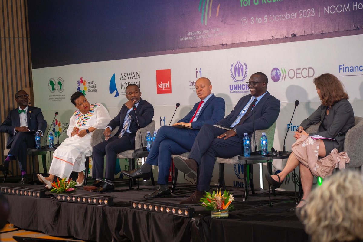 ecojrd1's tweet photo. This week I, @ecojrd1 participated in the @AfDB_Group's Africa Resilience Forum in Abidjan, speaking in a panel on "Scaling-up Investments for Trade &amp; Food Security". This session discussed the role of #trade &amp; regional integration in ensuring food security &amp; promoting peace. https://t.co/KK7Vey98ls