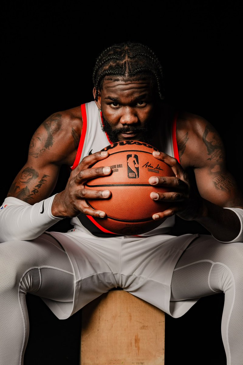 DeandreAyton's tweet image. Year 6️⃣ #RipCity