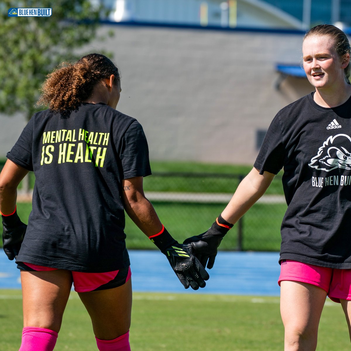 UDBlueHens's tweet photo. Green shirts and bows for National Student-Athlete Mental Health Week 💚 https://t.co/GOXnzBgR3Y