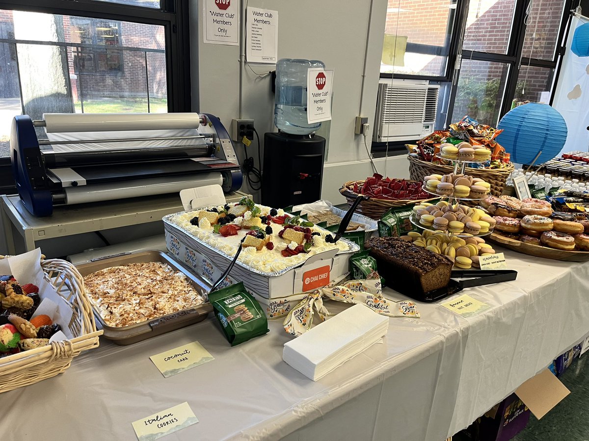 Such a wonderful feeling being honored by our incredible <a href="/DentonAvePta/">Denton Ave PTA</a> today! The spread was delicious and beautiful! <a href="/DentonDucks/">Dominick Tolipano</a> <a href="/DentonAvenueAP/">Lily Ho</a> #WorldTeachersDay2023