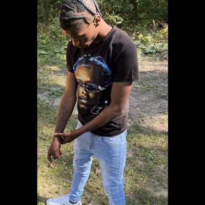 #NewProfilePic https://t.co/GtkFMK6y1R<a href="/tag/newprofilepic"class="tags">#NewProfilePic</a>