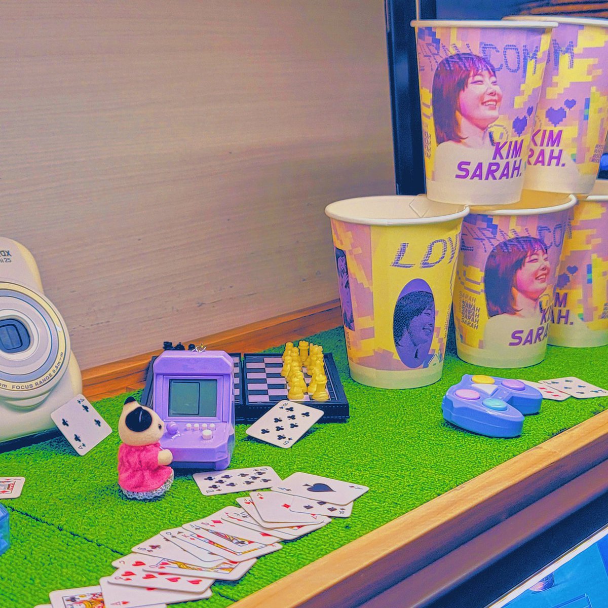 _Angel_4rah's tweet photo. 𝗟𝗢𝗩𝗘𝟰𝗥𝗔𝗛.𝗖𝗢𝗠

▶GAME START
-2023.10.06
  2023.10.09

🎯카페 드코닝 전시가 완료되었습니다! 

🎮전시된 소품은 눈으로만 봐 주세요! https://t.co/rLsttBoE3z