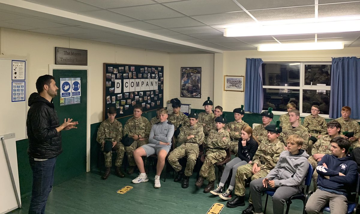 Whitehouse detachment D Company 1NIACF & over 30 Cadets attending introductory brief For Your Freedom & Ours WW2 OCN accredited shared history project 

#Sharedhistory 
#Cadets1ni 
#FYFO 
#1NIACFENGAGE