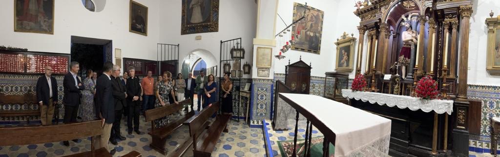 ArzobispoSaiz's tweet photo. Visita a #Valencina de la Concepción: Parroquia de Nuestra Señora de la #Estrella y Consejo Pastoral; Capilla del Cristo de Torrijos y Hermandad; Ayuntamiento y mapping del pueblo; Dolmen de la Pastora, que se remonta a la Edad del Cobre. Del calcolítico a la eternidad https://t.co/wiWmCUjOmF