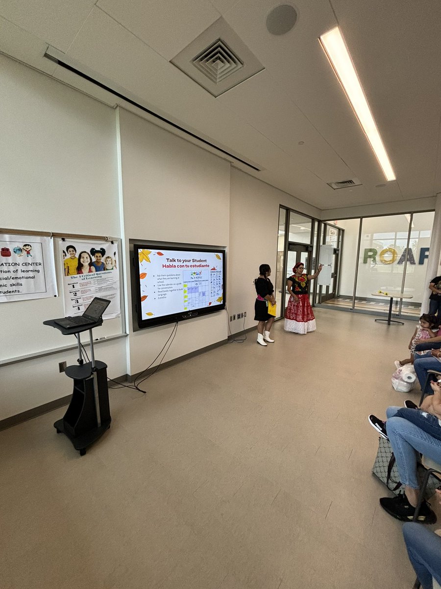 Love it when teachers get to present &amp; talk with parents! These teachers <a href="/RoarkEarly/">Roark Early Education Center</a> did a great job! There even was some TPR!!