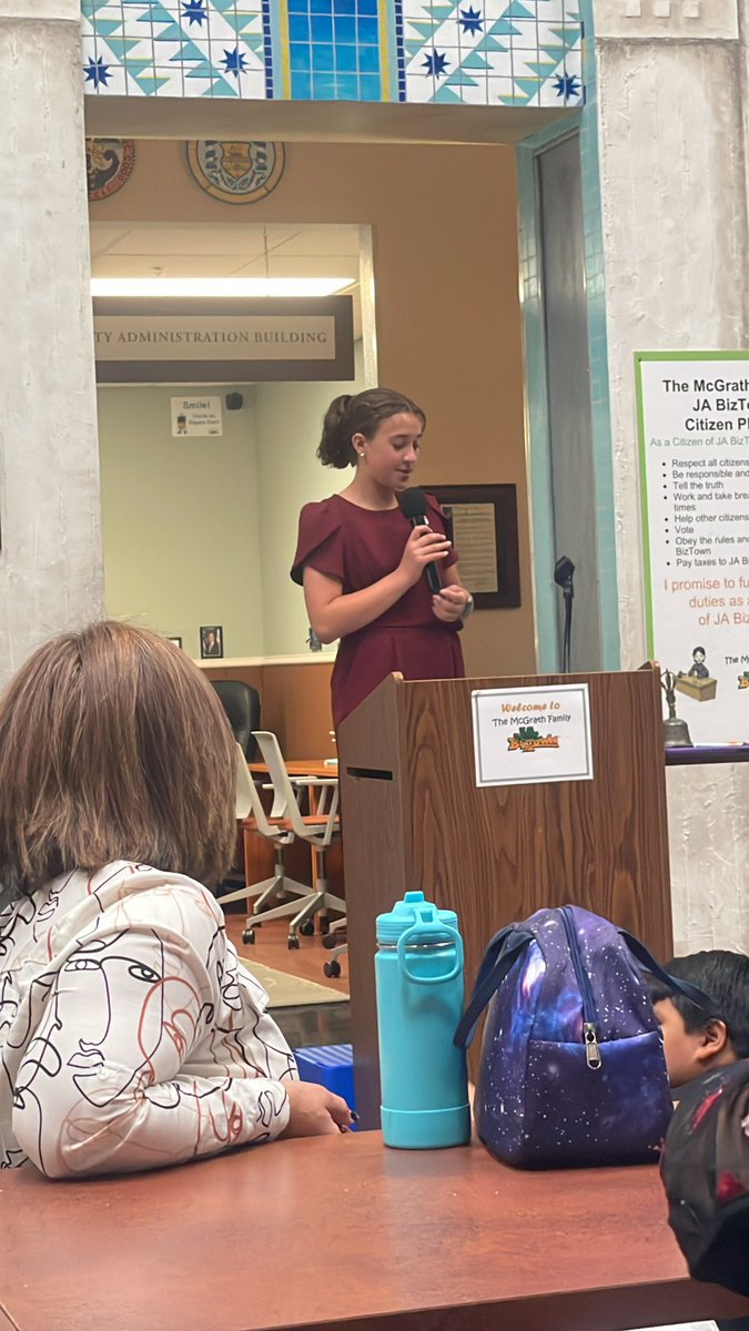 Mrs_IbrahimCV's tweet photo. So happy my daughter got to experience Biztown!! Proud of her job as Mayor! Thank you @BostoniaGlobal teachers for this amazing opportunity! โค๏ธ๐บ#kidsofteachers https://t.co/mYSAMcsRrU