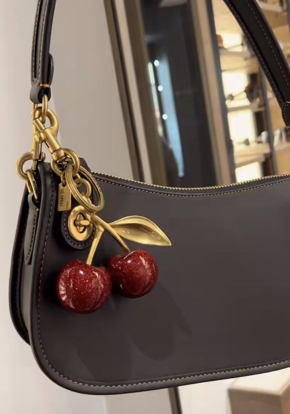 Coach purse outlet with cherries