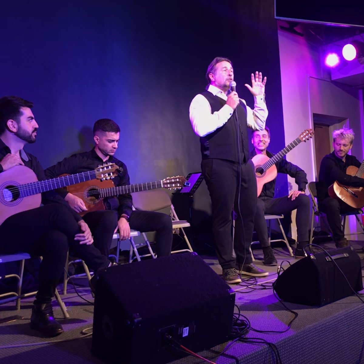 TunedInLDN's tweet image. Remembering this time last week when the incredible tenor @alvaradomartin performed with Gerardo Villar y los Aguirre, all from #Argentina. Thank you @LTangoPromotion &amp;amp; @CityHopeLondon: #Bermondsey became #BuenosAires for a night.