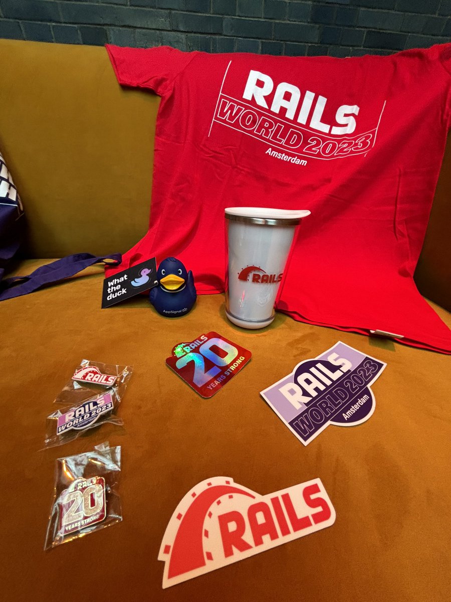 If you’re curious about the swag bag, here’s what’s in it! #RailsWorld