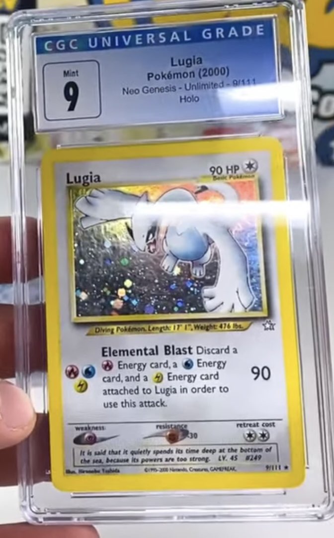 JS_1393's tweet image. Who gave this a 9 with all those scratches 😅🥹 #cgc #lugia #pokemon