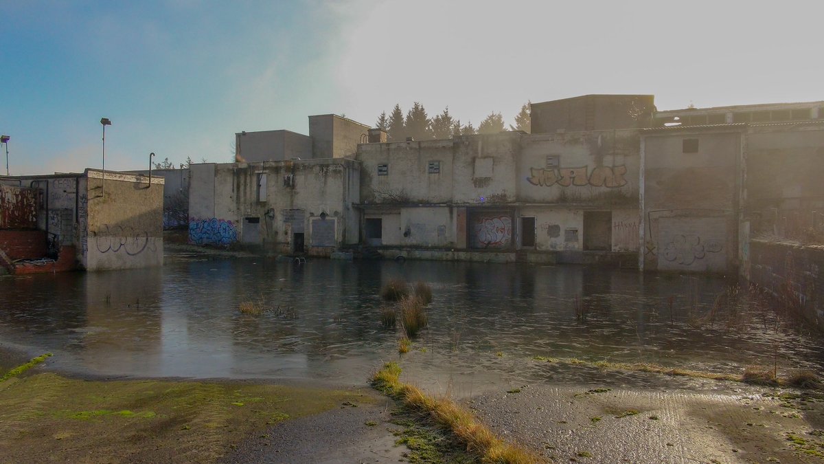 DeviantDiscover's tweet image. youtu.be/By4BjBISfuU?si…
👆🏼 Remember when #Bathgate had an abandoned slaughterhouse? 
Few pics below and video above of our #urbexexplore of it. 
Please subscribe to our YouTube. #urbexscotland