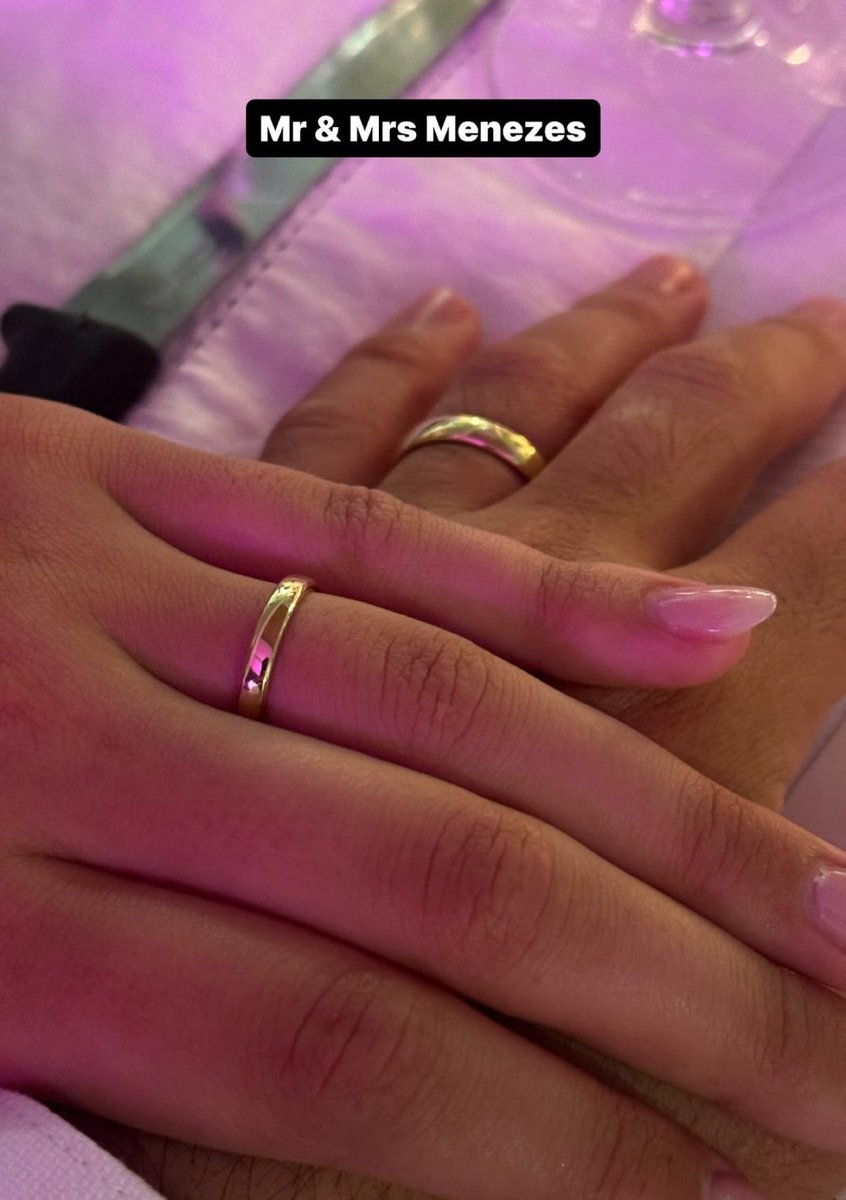 Vivicssss's tweet photo. Hubby and wifey @KlintonF ❤️ https://t.co/z1ewC5EZ36