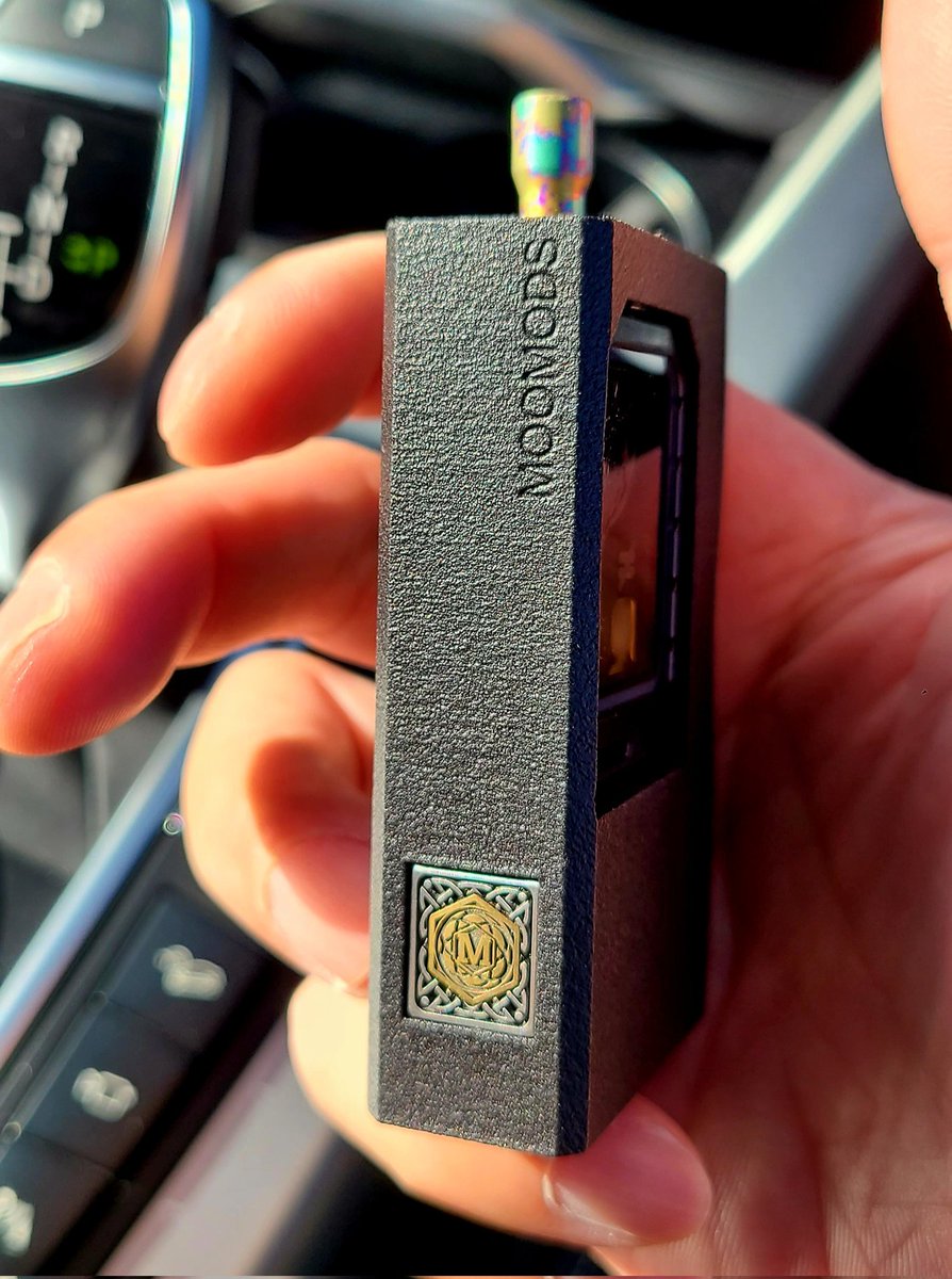 bvl_m's tweet photo. いい天気☀️
Moo---🐮
あー楽しかったなー🥺
もぉ---🤬

I've been feeling a lot of frustration these past few months‥
Vamos👊💚

#vape #MAIO #F1 #JapaneseGP #F1jp https://t.co/2TVkEYKOZI