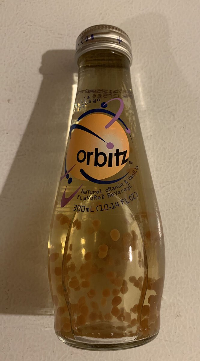 reaganpuff's tweet photo. orbitz walked so boba could run https://t.co/zNVW7P4neP
