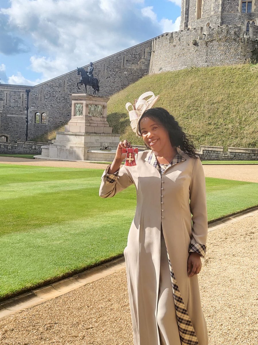 prupaul's tweet image. Humbled and honored to receive the MBE award at Windsor Castle on 03rd October 2023, from Princess Anne, Royal Princess. 🇹🇿👑🇬🇧 #MBE #Diversity #DreamBig #ProudToBeTanzanian