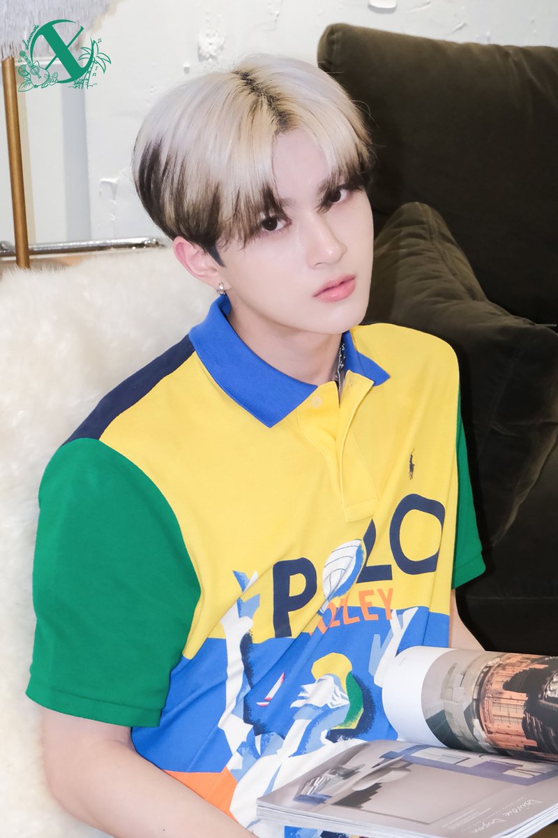 leo_archives's tweet photo. lemonade behind photo 🍋💛

bossa nova ver

#xodiac #소디엑 #LEO #리오  #ONECOOLJACSO https://t.co/T2eUKS2lqn