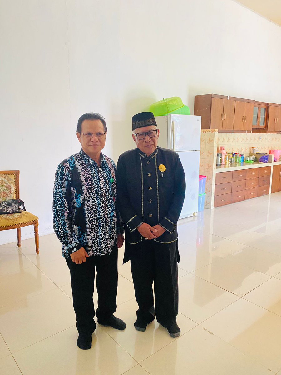 ptmalut's tweet photo. Kamis (5/10/2023) YM. Ketua Pengadilan Tinggi Maluku beserta rombangan melakukan kunjungan dan silaturahmi ke Kesultanan Tidore https://t.co/nXf0jMAt18