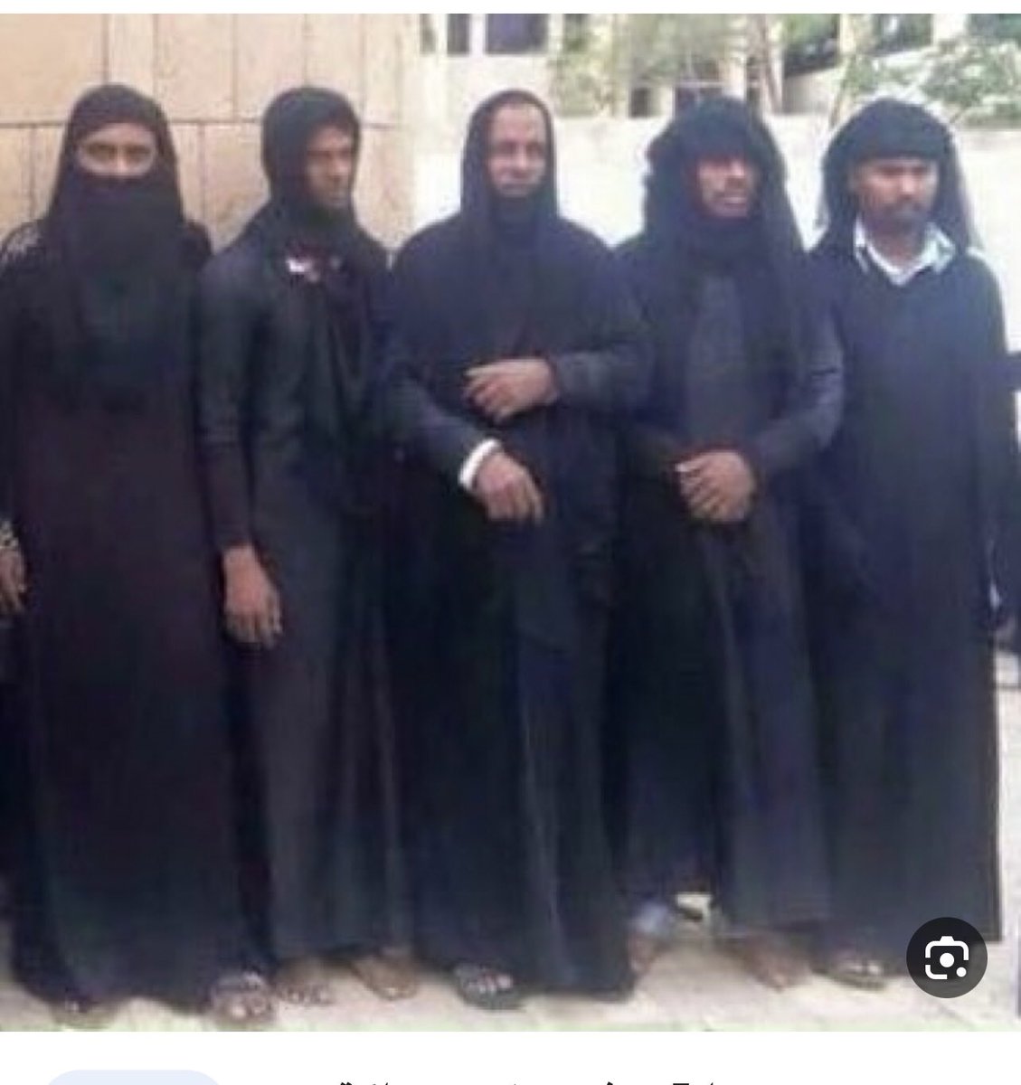 ibadooi6's tweet photo. @TroJan_jlad @AbralshryA23438 @morsih1976 @alhasounaA @hellomybrozers ايش رايك في هذا العبد اللي لبسناه لبس خواتك ووصلنا قبورهم للجبل لين صرت تفتح مؤخرتك لحسن إيرلو عشان ينقذك قبل لاتصيح وتطلب الهدنه 😳😳😳😳😂😂👇🏻 https://t.co/M3HeVI4qjW