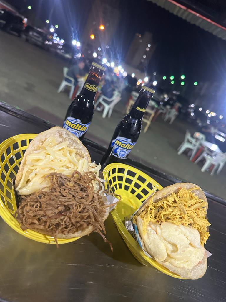 VArialic's tweet photo. VENGAN A COMPRARME AREPITAS O PIDAN DELIVERY QUE ES GRATIS 🥹🫶🏻
@MISSAREPAS03
Whatsapp: 0414-9978012 📲 https://t.co/lZYp6qF1vh