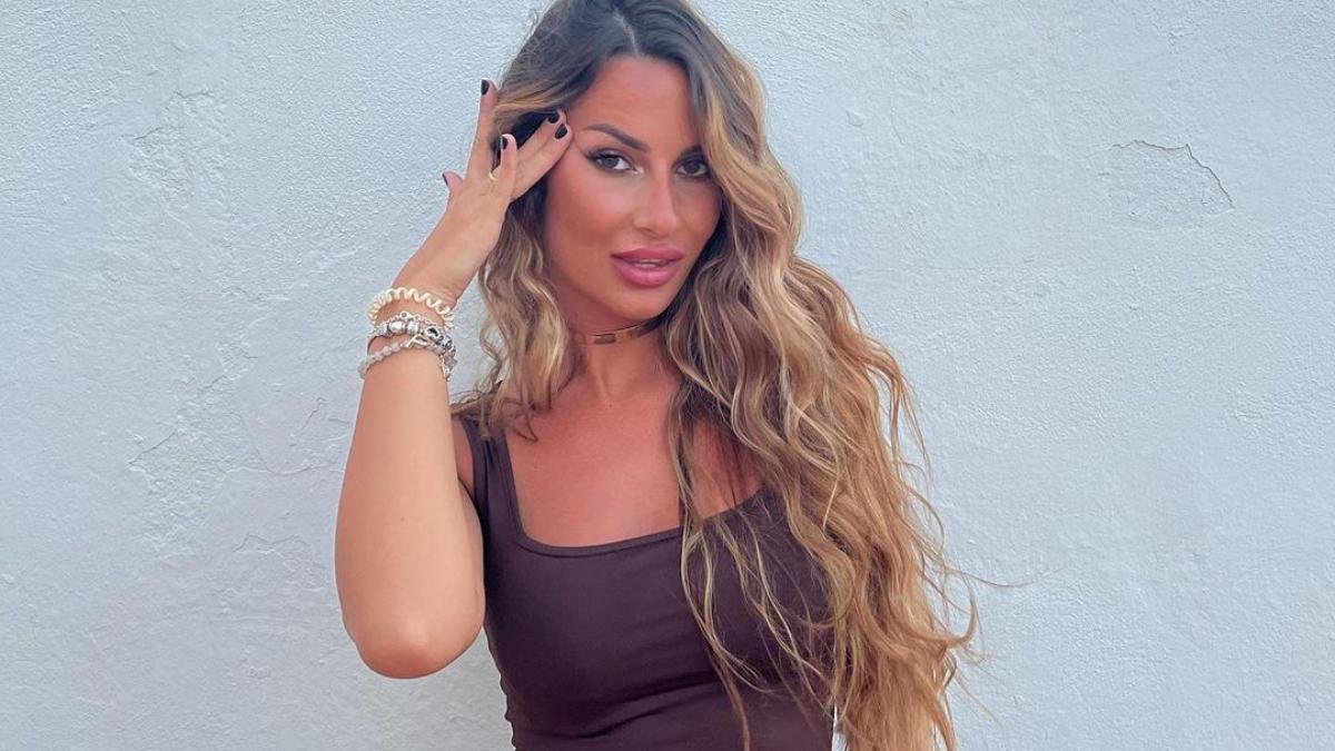 Srto_Z's tweet image. Pilar a la calle para que el día 12 de Octubre celebre su día con su familia y amigos.

#GHVIPGala4 #GHVIP5O #GHVIP6O