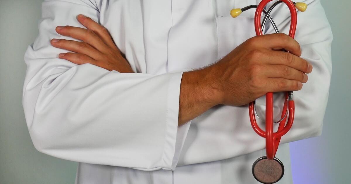 The stethoscope has been the iconic symbol for physicians for many years as the one piece of equipment that doctors all use. As times change, many consider the probe the “new stethoscope.” Thoughts? 
ow.ly/rrHR50PSI6z  
#ChangingTimes #POCUS #POCUSprobe
