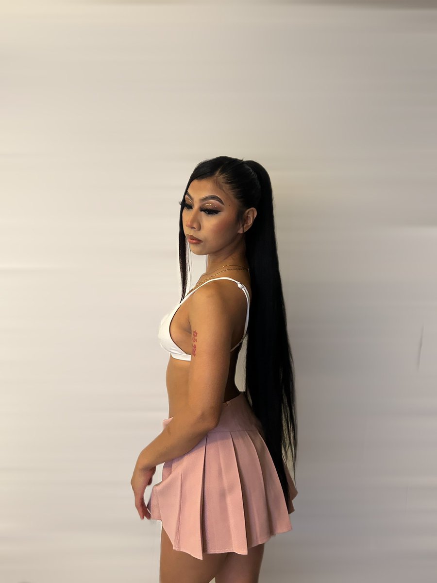 lynxeaaa's tweet photo. Libra season 👸 https://t.co/FuDWN2tiik