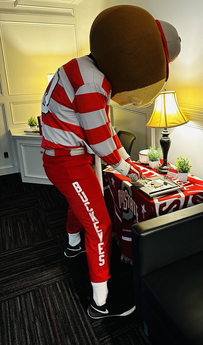 Jamey Houle (@drjameyhoule) on Twitter photo Look who visited Sport Psychology and Wellness Services today <a href="/Brutus_Buckeye/">Brutus Buckeye ๐ฐ</a> ! Got to do some mindfulness exercises, meet the staff, and show off our new offices! #studentathletementalhealthweek #MentalHealthAwareness <a href="/OSU_SPAWS/">Ohio State Sport Psychology and Wellness Services</a> <a href="/OhioStAthletics/">Ohio State Buckeyes ๐ฐ</a> <a href="/OSUWexMed/">The Ohio State University Wexner Medical Center</a> Look who visited Sport Psychology and Wellness Services today <a href="/Brutus_Buckeye/">Brutus Buckeye ๐ฐ</a> ! Got to do some mindfulness exercises, meet the staff, and show off our new offices! #studentathletementalhealthweek #MentalHealthAwareness <a href="/OSU_SPAWS/">Ohio State Sport Psychology and Wellness Services</a> <a href="/OhioStAthletics/">Ohio State Buckeyes ๐ฐ</a> <a href="/OSUWexMed/">The Ohio State University Wexner Medical Center</a>