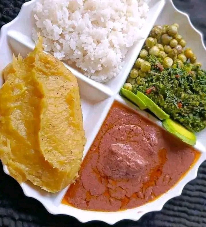AlisarSeasons's tweet photo. Y'all invited 😋🤤 Any way any nationality and gender single and searching inbox for connections whtsp+256771070041 https://t.co/O6tkEoS6lG